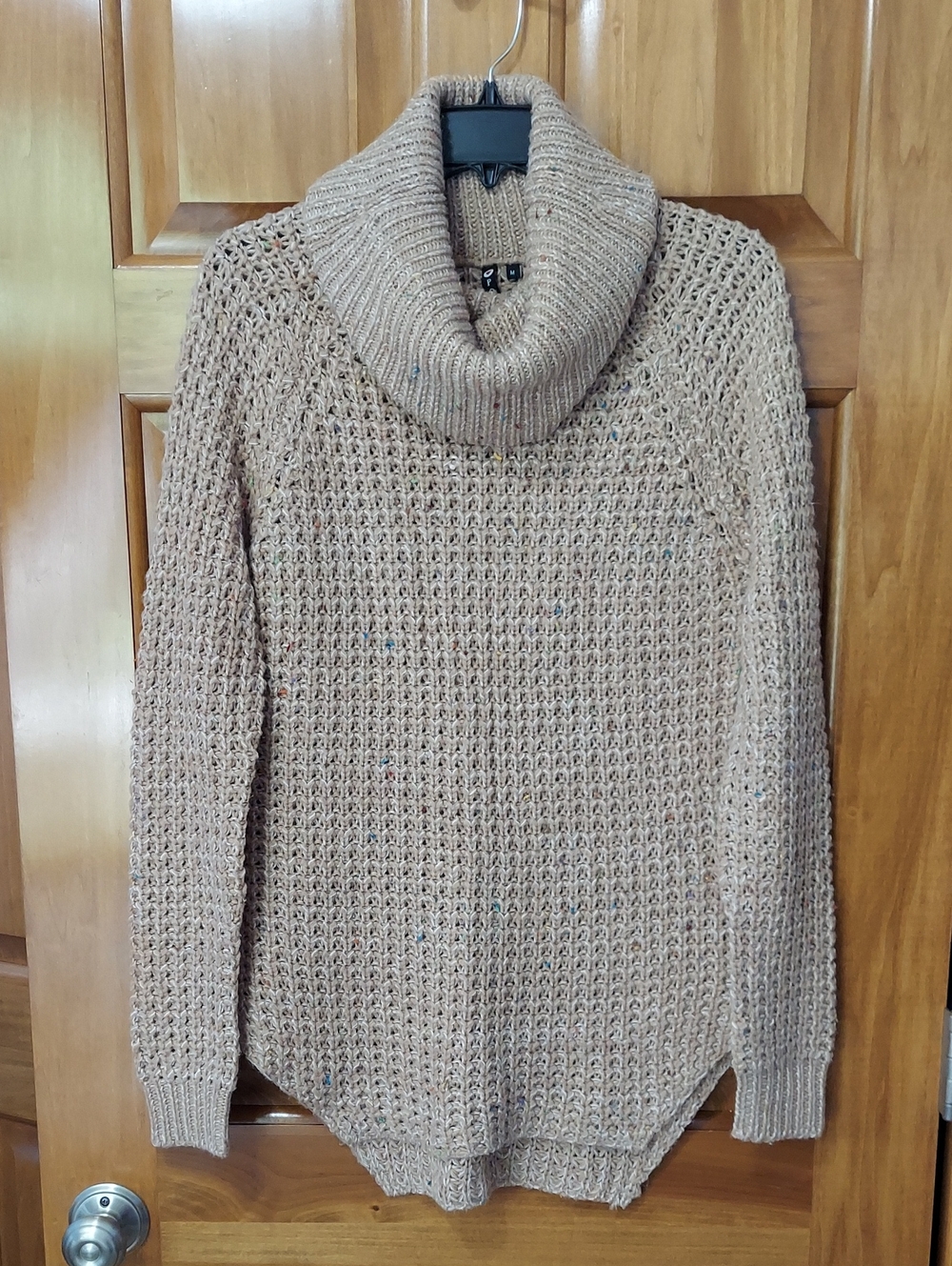 Poof! Beige Cowl Neck Cable Knit Colorful Tweed Sweater, Size Medium, Like New▪︎